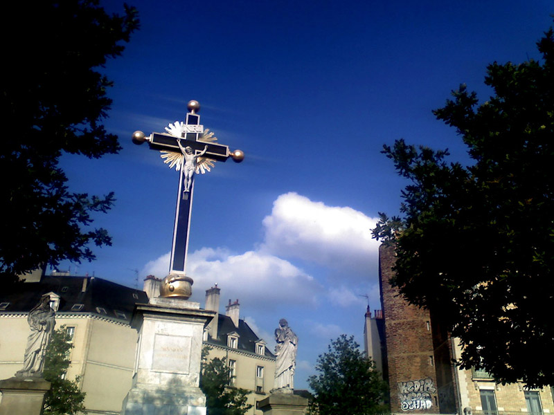 « Le monument de la Place de la Mission »